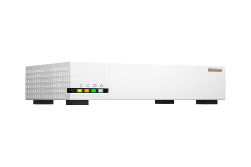 Qnap Qhora-322 Router Desktop
