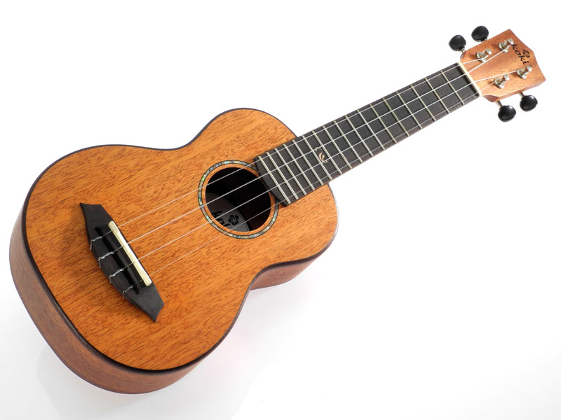 Kokio  -smhlmh-  Solid Top Mahogni Sopran Ukulele